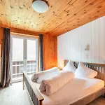 Modern In With Balcony Apartament *